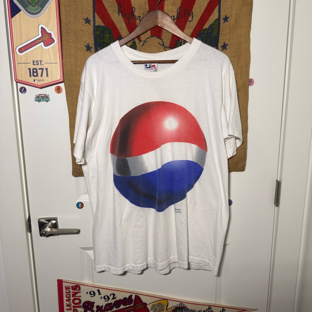 Vintage 90s LFA PEPSICO Logo *SINGLE STITCH* Graphic T-Shirt (L)